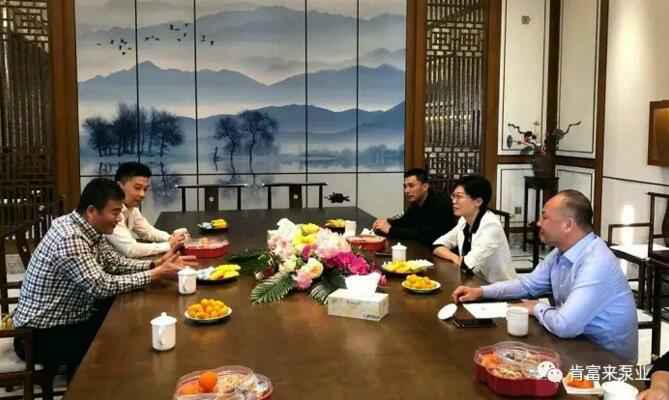 白坭镇委书记何海虹到深圳俊泽劳动保护用品有限公司走访调研